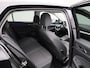 Volkswagen Golf 1.5 eHybrid Life Edition | ACHTERUITRIJCAMERA | APPLE CARPLAY | SFEERVERLICHTING | ADAPTIVE CRUISE CONTROL | CLIMATE CONTROL |