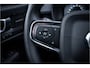 Volvo XC40 T4 Recharge Ultimate Dark ** Panodak ** Harman/Kardon ** Memory