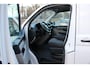 Volkswagen Transporter 2.0 TDI L2H2 Highline, Airco, Trekhaak, 77381km+Nap