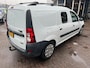 Dacia Logan 1.6i Airco/stuurbekr./trekhaak/omvormer 220v.