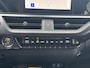 Lexus UX 250h Business Line NL-AUTO TREKHAAK FACELIFT TOUCHSCREEN BLIND-SPOT