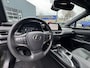 Lexus UX 250h Business Line NL-AUTO TREKHAAK FACELIFT TOUCHSCREEN BLIND-SPOT