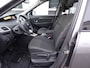 Renault Scenic 2.0 Dynamique Automatische airco, navigatie, licht metalen velgen, cruise controle, parkeersensoren, automaat, enz.