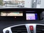 Renault Scenic 2.0 Dynamique Automatische airco, navigatie, licht metalen velgen, cruise controle, parkeersensoren, automaat, enz.