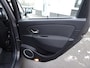 Renault Scenic 2.0 Dynamique Automatische airco, navigatie, licht metalen velgen, cruise controle, parkeersensoren, automaat, enz.