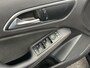 Mercedes-Benz A-klasse 180 Business Solution AMG PANO CRUISE NAVI STOELVERWARMING.