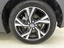 Toyota Yaris 1.5 Hybrid 115 First Edition | BTW Voertuig | Stoelverwarming | Draadloos laden |