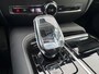 Volvo V60 2.0 T6 Plug-in hybrid AWD Plus Dark | Harman/Kardon | Stoel & Stuur verwarming | Memory | Trekhaak |