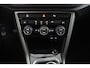 Volkswagen T-Roc 1.0 TSI Style Business Camera/17"/Navi/ECC/DAB/Elek.Achterklep