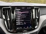 Volvo XC60 2.0 T6 Plug-in hybrid AWD Plus Dark | Panoramadak | 360 Camera | Stoel & Stuur Verwarming | Trekhaak |