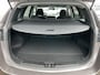 Hyundai i30 Wagon 1.6 GDI Business Edition / Navigatie / Camera / Telefoon / Trekhaak / Parkeersensoren V + A / LMV / Climate Control / Cruise Control / Dealer Onderhouden Auto.