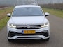 Volkswagen Tiguan 1.5 TSI R-Line Business+ /Prachtige auto!/Trekh./