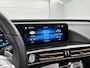 Mercedes-Benz EQC 400 4MATIC Business Solution AMG 80 kWh AMG | Schuif-Kanteldak | Distronic | Burmester® | Head-up display | 360°-Camera | Alarm | MultiBeam Ledkoplampen. Inclusief 24 maanden Mercedes-Benz Certified garantie voor Europa.