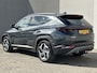 Hyundai Tucson 1.6 T-GDI PHEV Premium 4WD / Trekhaak 1.350 KG Trekgewicht / Navigatie / Apple CarPlay & Android Auto / Adaptieve Cruise Control / Dealer Onderhouden / Origineel Nederlands / Lederen Bekleding / Elektrische Achterklep / Elektrisch Verstelbare Voorstoelen / Stoelverwarming / Stoelverkoeling / Lichtmetalen Velgen / Parkeersensoren Voor & Achter /