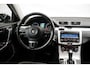 Volkswagen Passat Variant 1.4 TSI Highline BlueMotion Automaat ORG NL [ Trekhaak Alcantara Stoelverwarming Cruise Control ]