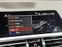 BMW 3-Serie 318i High Executive Edition | Apple Carplay | Sfeerverlichting | Keyless Go | Stop&Go | Airconditioning | Parkeersensoren |