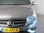 Mercedes-Benz A-klasse 180 | Parkeersensor voor en achter | Cruisecontrol | Carkit | Voorstoelen verwarmd |