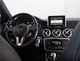 Mercedes-Benz A-klasse 180 | Parkeersensor voor en achter | Cruisecontrol | Carkit | Voorstoelen verwarmd |
