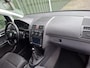 Volkswagen Touran 2.0-16V FSI Trendline