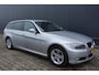 BMW 3-Serie Touring 318d Corporate Lease Business Line