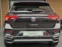 Volkswagen T-Roc 1.5 TSI Sport Bisns R,Carpl,trekh,Cam,Cruise