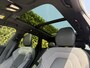 Volvo XC60 T6 Plug-in hybrid AWD Plus Dark | Blis | Keyless | Pano dak | Elektrische stoelen | AppleCarplay | Stuur en Stoel verwarming | 360 camera | Google |