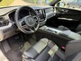 Volvo XC60 T6 Plug-in hybrid AWD Plus Dark | Blis | Keyless | Pano dak | Elektrische stoelen | AppleCarplay | Stuur en Stoel verwarming | 360 camera | Google |
