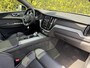 Volvo XC60 T6 Plug-in hybrid AWD Plus Dark | Blis | Keyless | Pano dak | Elektrische stoelen | AppleCarplay | Stuur en Stoel verwarming | 360 camera | Google |