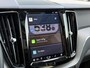 Volvo XC60 T6 Plug-in hybrid AWD Plus Dark | Blis | Keyless | Pano dak | Elektrische stoelen | AppleCarplay | Stuur en Stoel verwarming | 360 camera | Google |