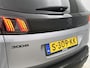 Peugeot 3008 1.6 HYbrid GT 225pk Automaat | Black Pack | Afneembare Trekhaak | Elektrische Bestuurdersstoel | Stoelmassage | Elektrische Klep | Adaptieve Cruise Control | Full-LED | Navigatie | Climate Control | Keyless Entry/Start | 19"LMV | Dodehoekdetectie | Apple Carplay/Android Auto |