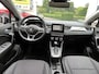 Renault Captur TCe 140 EDC Intens | Camera achter | Parkeersensoren voor + achter | Navigatiesysteem | Dealer onderhouden | All Seasonbanden |