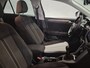 Volkswagen T-Roc 1.0 TSI Style | Navigatie | Climate Control | Parkeersensoren