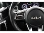 Kia Ceed Sportswagon 1.5 T-GDi GT-Line Automaat - Automatische achterklep - Keyless entry - Achteruitrij camera - Stoel/Stuur verwarming - Adaptieve cruise control - Schuif/kantel dak - Apple Carplay/Android Auto - -Fabrieksgarantie tot 12-2030