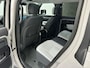 Land Rover Defender 2.0 P300e 110 X-Dynamic HSE