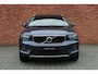 Volvo XC40 T2 AUT8 129PK Business Pro | Trekhaak | Verwarmbare Voorstoelen | Parkeercamera | Navigatie | BLIS Dodehoekdetectie | Adaptieve Cruise Control | Volvo on Call | Bluetooth Telefonie & Multimedia
