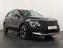 Kia Niro EV DynamicLine 64.8 kWh - SOH 99,2% - Navigatie - Apple Carplay/Android Auto - Parkeersensoren voor en achter - Fabrieksgarantie tot 2032