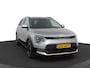Kia Niro EV DynamicPlusLine 64.8 kWh - SOH 99,0% - Stoel-/stuurverwarming - Schuif-/kanteldak - Cruise Control - Navigatie - Fabrieksgarantie tot 11-2031