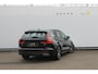 Volvo V60 B3 163PK Automaat Momentum Advantage Lederen bekleding / Apple Carplay / Cruise control / Stoelverwarming / Stuurwielverwarming / lichtmetalen velgen / Road Sign information