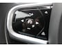 Volvo V60 B3 163PK Automaat Momentum Advantage Lederen bekleding / Apple Carplay / Cruise control / Stoelverwarming / Stuurwielverwarming / lichtmetalen velgen / Road Sign information