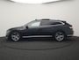 Volkswagen Arteon Shooting Brake 1.4 TSI eHybrid R-Line Business+ Plug In Hybrid 218pk Dealer O.H PHEV | Panodak | Trekhaak af Fabriek | Adaptive Cruise |  Lederen Sportstoelen Massage & Memory | 360 Camera | Head Up | Stuurverwarming | Virtual | BLIS |