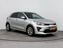 Kia Rio 1.0 T-GDi MHEV DynamicPlusLine Aut. | Lage km-stand! | 1e Eig. | BTW | Navigatie | Camera | Parkeersensoren | Lm-wielen |