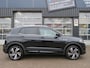 Volkswagen T-Cross 1.5 TSI 150pk DSG-aut. R-Line / 18 Inch / Led / Trekhaak / Camera / BOVAG garantie
