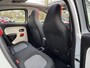 Renault Twingo 1.0 SCe Collection NL-Auto, 1e Eig. Keurig onderhouden, Open dak, Airco, Cruise Controle, Radio, Bluetooth, USB, Parkeersensoren, LED dagrijverlichting.
