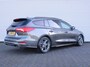 Ford Focus Wagon 1.0 EcoBoost ST Line Business | Stuur-/stoel-/voorruitverwarming | Camera | Clima | Draadloze telefoonlader | 17" LM | Navi |