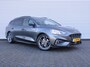 Ford Focus Wagon 1.0 EcoBoost ST Line Business | Stuur-/stoel-/voorruitverwarming | Camera | Clima | Draadloze telefoonlader | 17" LM | Navi |