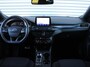 Ford Focus Wagon 1.0 EcoBoost ST Line Business | Stuur-/stoel-/voorruitverwarming | Camera | Clima | Draadloze telefoonlader | 17" LM | Navi |