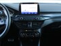 Ford Focus Wagon 1.0 EcoBoost ST Line Business | Stuur-/stoel-/voorruitverwarming | Camera | Clima | Draadloze telefoonlader | 17" LM | Navi |