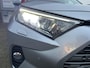 Toyota RAV4 2.5 Hybrid Dynamic Automaat / Stuur- en stoelverw. / Trekhaak 800kg / Camera / Navi via Apple - Android / 18"/ A klep