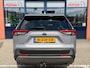 Toyota RAV4 2.5 Hybrid Dynamic Automaat / Stuur- en stoelverw. / Trekhaak 800kg / Camera / Navi via Apple - Android / 18"/ A klep