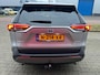 Toyota RAV4 2.5 Hybrid Dynamic Automaat / Stuur- en stoelverw. / Trekhaak 800kg / Camera / Navi via Apple - Android / 18"/ A klep